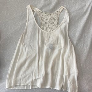 White beach shirt with crochet back